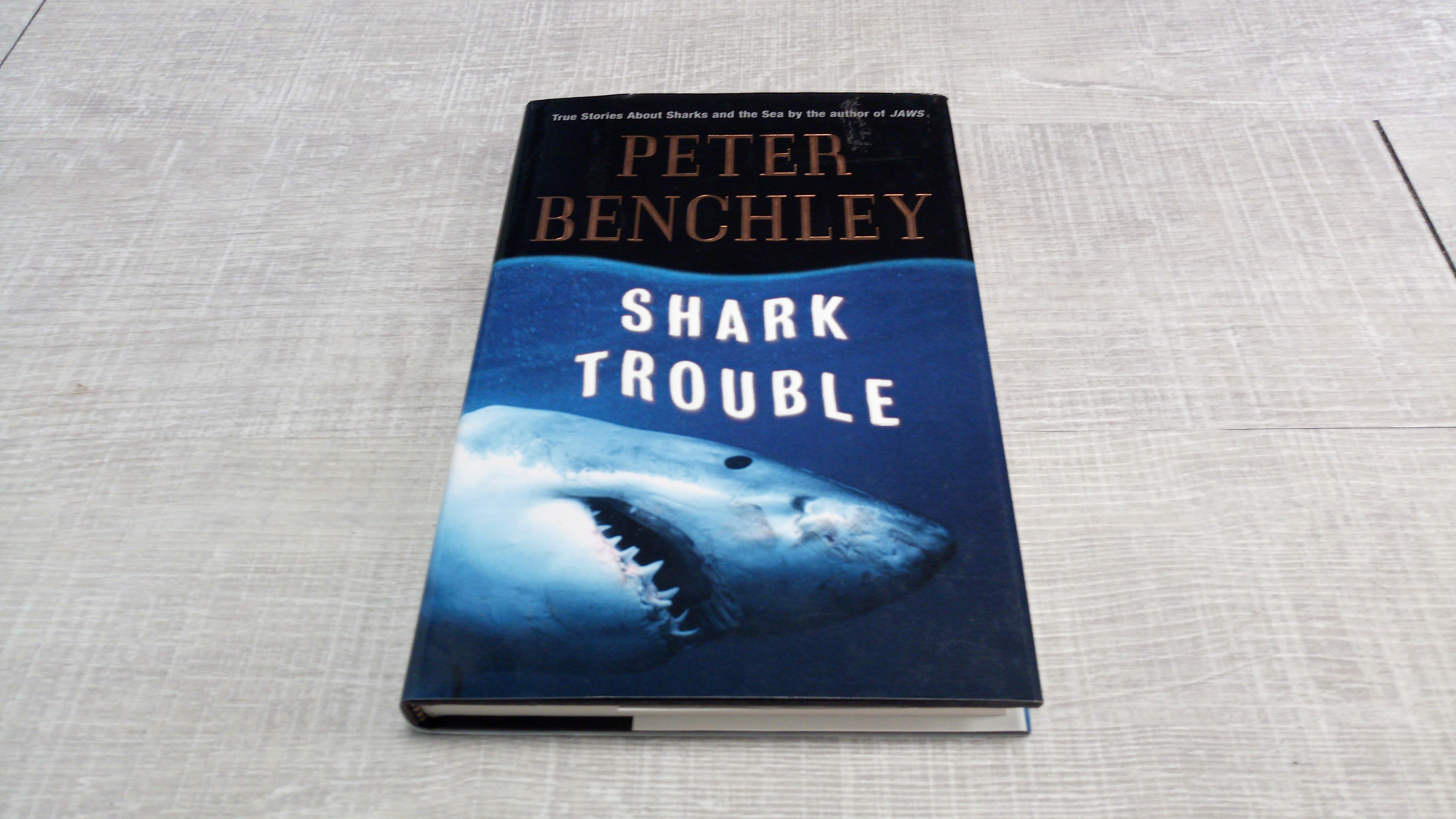 Peter Benchley - Shark Trouble